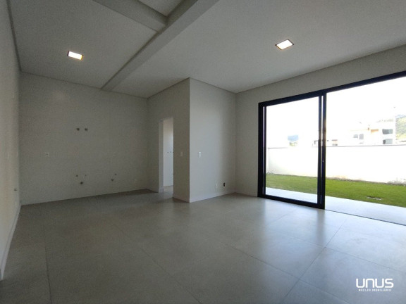 Imagem Casa de Condomínio com 3 Quartos à Venda, 155 m² em Deltaville - Biguaçu Imagem Casa de Condomínio com 3 Quartos à Venda, 155 m² em Deltaville - Biguaçu