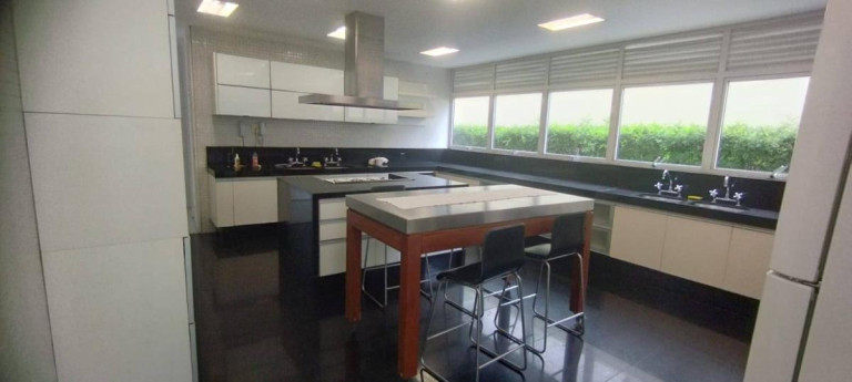 Imagem Casa com 5 Quartos para Alugar, 654 m² em Barra Da Tijuca - Rio De Janeiro Imagem Casa com 5 Quartos para Alugar, 654 m² em Barra Da Tijuca - Rio De Janeiro