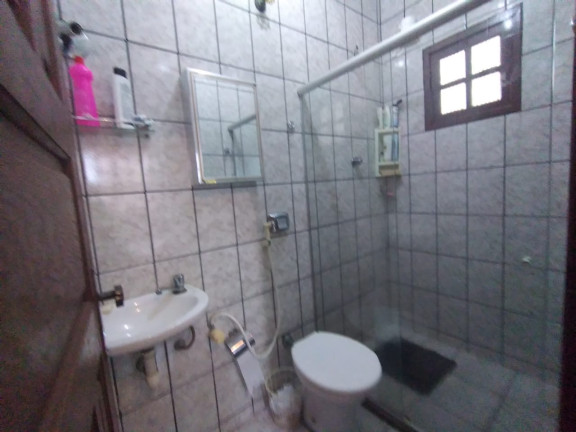 Imagem Casa com 6 Quartos à Venda, 196 m² em Setiba - Guarapari Imagem Casa com 6 Quartos à Venda, 196 m² em Setiba - Guarapari