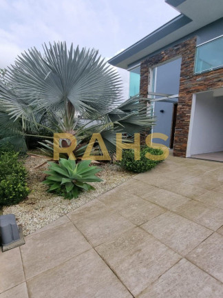 Imagem Casa com 3 Quartos à Venda, 550 m² em Nova Brasília - Joinville Imagem Casa com 3 Quartos à Venda, 550 m² em Nova Brasília - Joinville