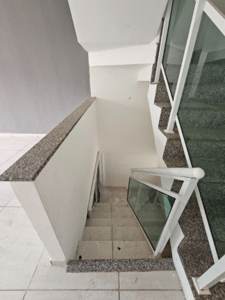 Imagem Casa com 3 Quartos para Alugar, 190 m² em Campo Grande - Rio De Janeiro Imagem Casa com 3 Quartos para Alugar, 190 m² em Campo Grande - Rio De Janeiro