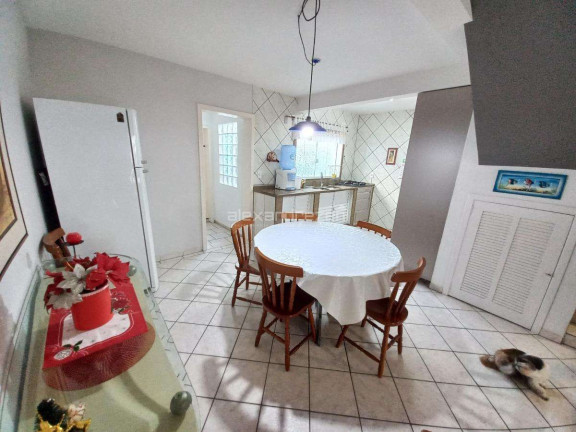 Imagem Sobrado com 3 Quartos para Temporada, em Bombas - Bombinhas Imagem Sobrado com 3 Quartos para Temporada, em Bombas - Bombinhas