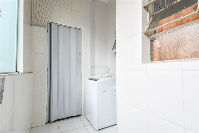Imagem Imóvel com 2 Quartos à Venda, em Aclimação - São Paulo Imagem Imóvel com 2 Quartos à Venda, em Aclimação - São Paulo