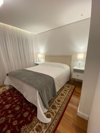 Imagem Apartamento com 2 Quartos à Venda, 107 m² em Petrópolis - Porto Alegre Imagem Apartamento com 2 Quartos à Venda, 107 m² em Petrópolis - Porto Alegre