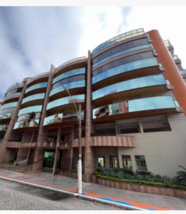 Cobertura com 5 Quartos à Venda, 300 m² em São Bento - Cabo Frio