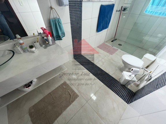 Imagem Casa com 3 Quartos à Venda, 240 m² em Jardim Imperador - Peruíbe