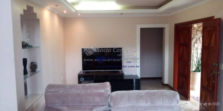 Imagem Casa com 7 Quartos à Venda, 750 m² em Portal Dos Gramados - Guarulhos Imagem Casa com 7 Quartos à Venda, 750 m² em Portal Dos Gramados - Guarulhos