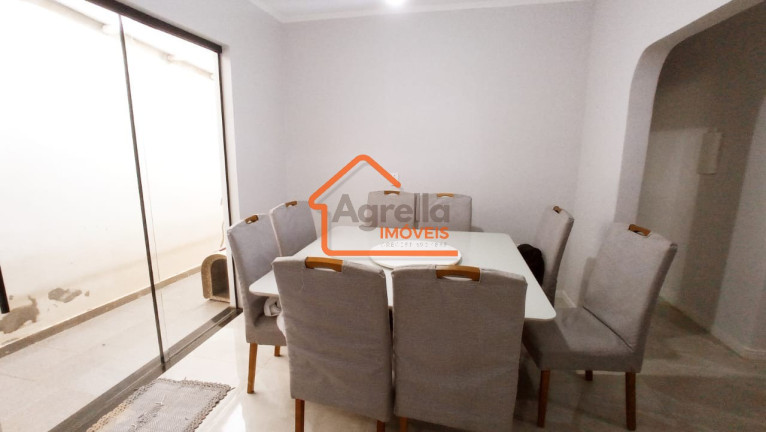 Imagem Casa com 3 Quartos à Venda, 190 m² em Jardim Longatto - Mogi Mirim Imagem Casa com 3 Quartos à Venda, 190 m² em Jardim Longatto - Mogi Mirim