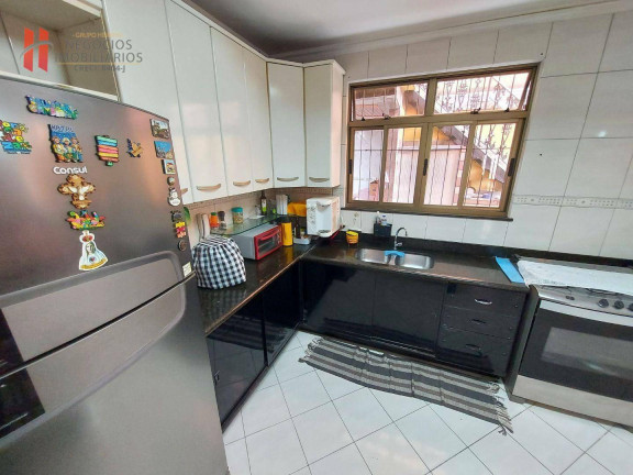 Imagem Casa com 3 Quartos à Venda, 224 m² em Vila Itamarati - Duque De Caxias