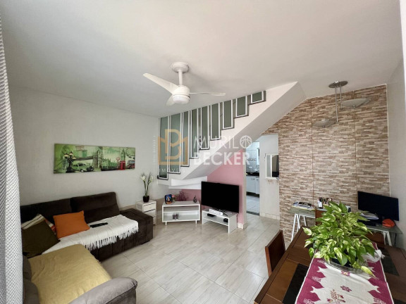 Casa de Condomínio com 2 Quartos à Venda, 67 m² em Jardim Califórnia - Jacareí