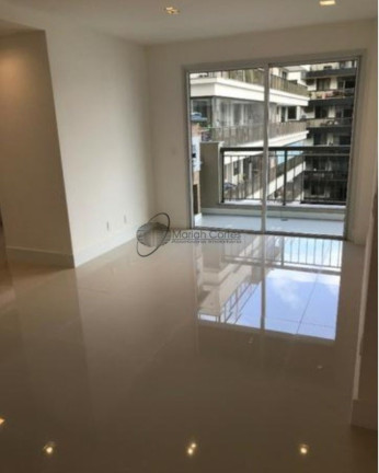 Imagem Imóvel com 2 Quartos à Venda, 81 m² em Icaraí - Niterói Imagem Imóvel com 2 Quartos à Venda, 81 m² em Icaraí - Niterói