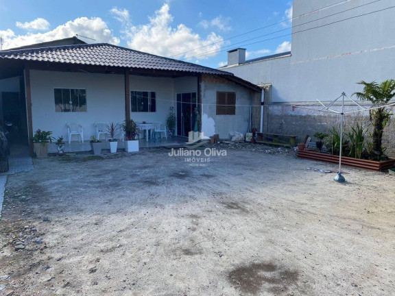 Casa com 3 Quartos à Venda, 70 m² em Cambiju - Itapoá