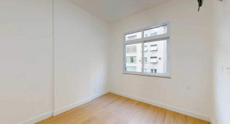 Imagem Apartamento com 3 Quartos à Venda, 90 m² em Copacabana - Rio De Janeiro Imagem Apartamento com 3 Quartos à Venda, 90 m² em Copacabana - Rio De Janeiro