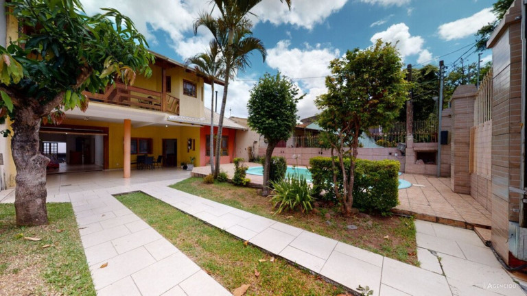 Imagem Casa com 3 Quartos à Venda,  em Parque Dos Maias - Porto Alegre