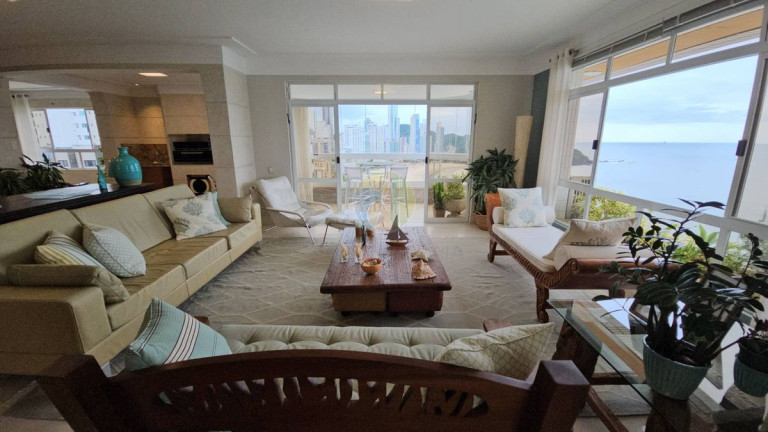 Imagem Apartamento com 4 Quartos à Venda, 373 m² em Centro - Balneário Camboriú