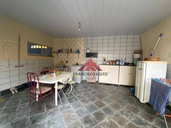 Imagem Casa com 5 Quartos à Venda, 371 m² em Patronato - São Gonçalo