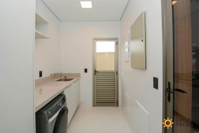 Imagem Imóvel com 6 Quartos à Venda,  em Riviera - Bertioga