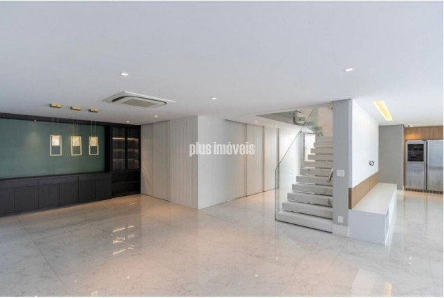 Imagem Casa com 3 Quartos para Alugar, 600 m² em Granja Julieta - São Paulo