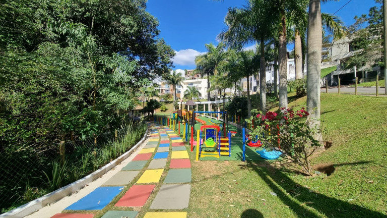 Imagem Casa com 3 Quartos à Venda, 330 m² em Jardim Caiapia - Cotia Imagem Casa com 3 Quartos à Venda, 330 m² em Jardim Caiapia - Cotia