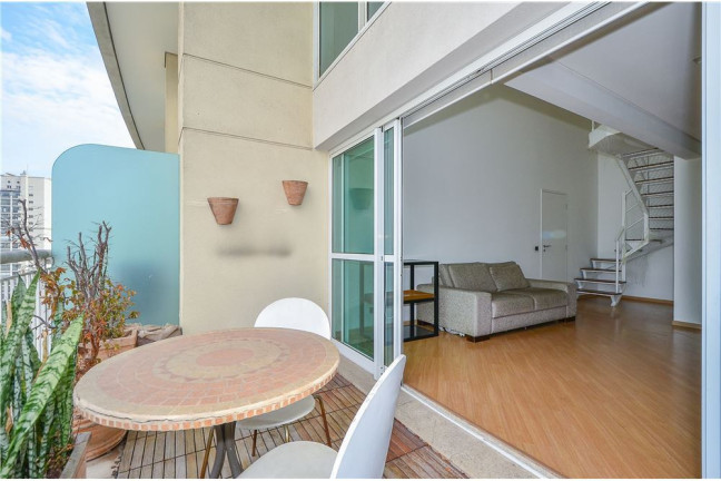 Imagem Imóvel com 2 Quartos à Venda, em Moema - São Paulo Imagem Imóvel com 2 Quartos à Venda, em Moema - São Paulo