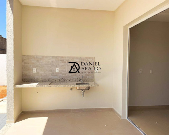 Imagem Casa com 3 Quartos à Venda,  em Mossoró
