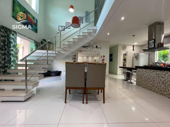 Imagem Casa com 6 Quartos à Venda, 379 m² em Jardim Albamar - Guarujá Imagem Casa com 6 Quartos à Venda, 379 m² em Jardim Albamar - Guarujá