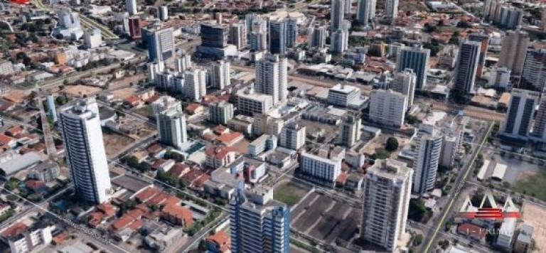 Imóvel Comercial à Venda, 5.700 m² em Bosque Da Saúde - Cuiabá