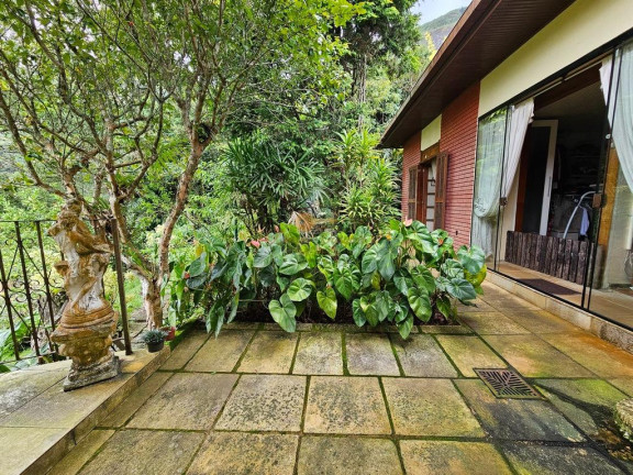 Imagem Casa com 4 Quartos à Venda, 500 m² em Iucas - Teresópolis Imagem Casa com 4 Quartos à Venda, 500 m² em Iucas - Teresópolis