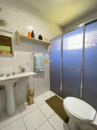 Imagem Casa com 3 Quartos à Venda, 139 m² em Granja Guarani - Teresópolis