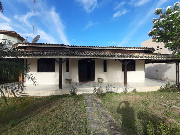 Casa de Condomínio com 4 Quartos para Alugar, 261 m² em Barra Do Jacuípe - Camaçari
