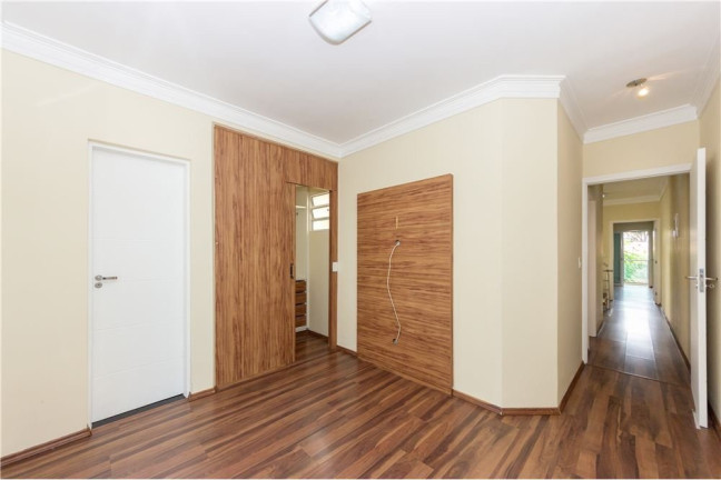 Imagem Casa com 3 Quartos à Venda, 225 m² em Parelheiros - São Paulo Imagem Casa com 3 Quartos à Venda, 225 m² em Parelheiros - São Paulo