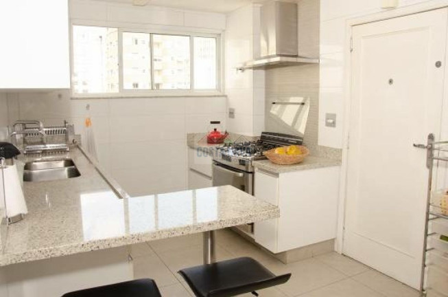 Imagem Apartamento com 4 Quartos à Venda, 208 m² em Higienópolis - São Paulo Imagem Apartamento com 4 Quartos à Venda, 208 m² em Higienópolis - São Paulo