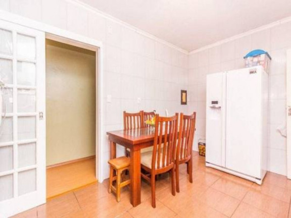 Imagem Casa com 3 Quartos à Venda, 146 m² em Jardim Itu - Porto Alegre Imagem Casa com 3 Quartos à Venda, 146 m² em Jardim Itu - Porto Alegre