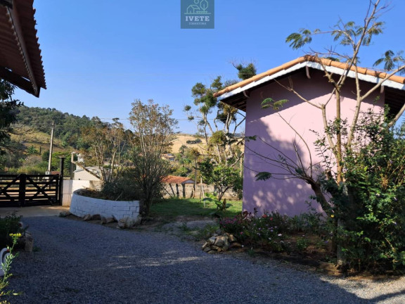 Imagem Chácara com 4 Quartos à Venda, 1.000 m² em Cochoeirinha - Pinhalzinho