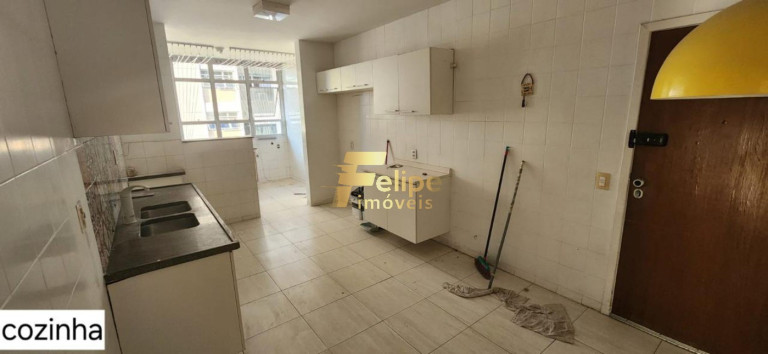 Imagem Imóvel com 4 Quartos à Venda, 180 m² em Mata Da Praia - Vitória Imagem Imóvel com 4 Quartos à Venda, 180 m² em Mata Da Praia - Vitória
