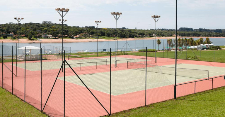 Imagem Terreno à Venda, 778 m² em Riviera Santa Cristina - Arandu Imagem Terreno à Venda, 778 m² em Riviera Santa Cristina - Arandu
