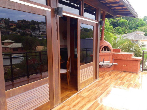 Imagem Casa com 4 Quartos à Venda, 700 m² em Piratininga - Niterói