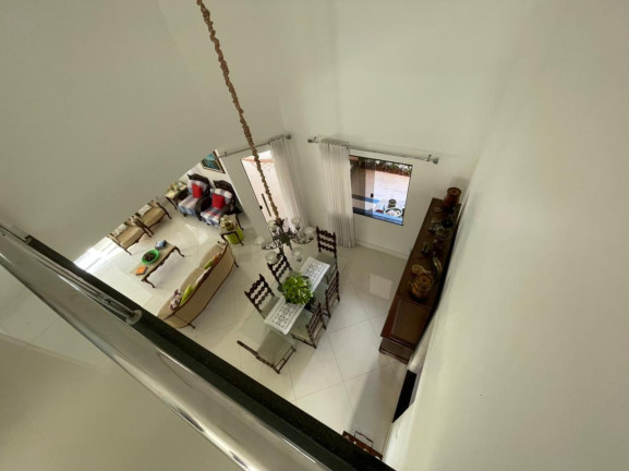 Imagem Casa com 4 Quartos à Venda, 900 m² em Busca Vida - Camaçari Imagem Casa com 4 Quartos à Venda, 900 m² em Busca Vida - Camaçari
