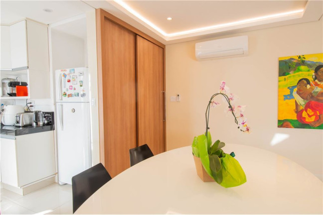 Imagem Apartamento com 3 Quartos à Venda, 110 m² em Vila Olímpia - São Paulo