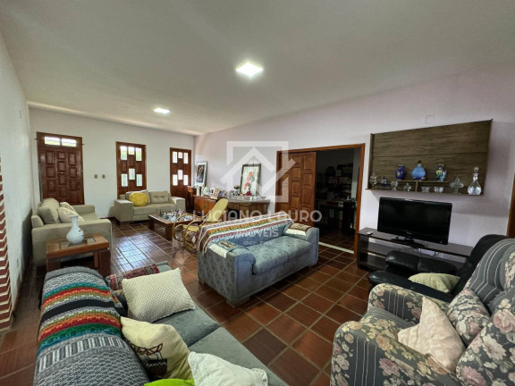 Imagem Casa com 3 Quartos à Venda, 392 m² em Candeias - Vitória Da Conquista Imagem Casa com 3 Quartos à Venda, 392 m² em Candeias - Vitória Da Conquista