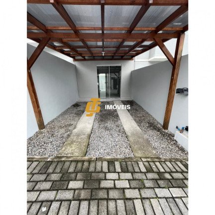 Imagem Casa com 2 Quartos à Venda, 50 m² em Espinheiros - Itajaí