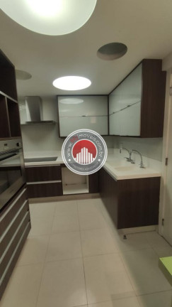Imagem Apartamento com 4 Quartos à Venda, 243 m² em Leblon - Rio De Janeiro Imagem Apartamento com 4 Quartos à Venda, 243 m² em Leblon - Rio De Janeiro