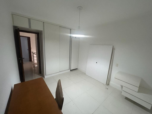 Imagem Casa com 3 Quartos à Venda, 155 m² em Aparecida - Santos Imagem Casa com 3 Quartos à Venda, 155 m² em Aparecida - Santos