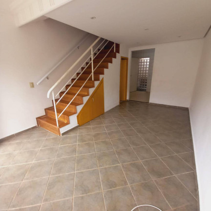 Imagem Casa com 3 Quartos à Venda, 123 m² em Jardim Guerreiro - Cotia Imagem Casa com 3 Quartos à Venda, 123 m² em Jardim Guerreiro - Cotia