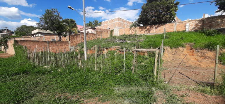 Imagem Terreno à Venda, 411 m² em Florença - Ribeirão Das Neves Imagem Terreno à Venda, 411 m² em Florença - Ribeirão Das Neves