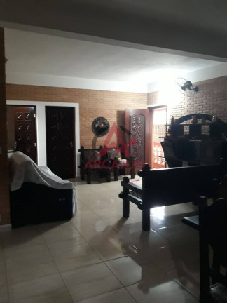 Imagem Casa com 7 Quartos à Venda, 540 m² em Centro - Ubatuba Imagem Casa com 7 Quartos à Venda, 540 m² em Centro - Ubatuba