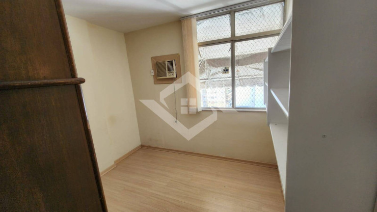 Imagem Apartamento com 3 Quartos para Alugar, 100 m² em Icaraí - Niterói Imagem Apartamento com 3 Quartos para Alugar, 100 m² em Icaraí - Niterói