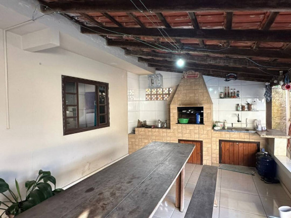 Imagem Casa com 5 Quartos à Venda, 242 m² em Centro - Balneário Barra Do Sul