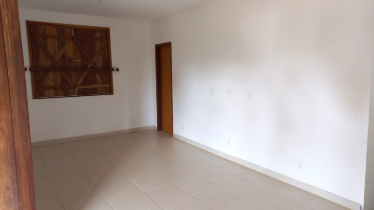 Imagem Casa com 6 Quartos à Venda, 410 m² em Guarajuba - Camaçari