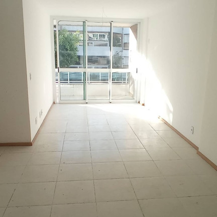 Imagem Imóvel com 3 Quartos à Venda, 86 m² em Recreio Dos Bandeirantes - Rio De Janeiro Imagem Imóvel com 3 Quartos à Venda, 86 m² em Recreio Dos Bandeirantes - Rio De Janeiro